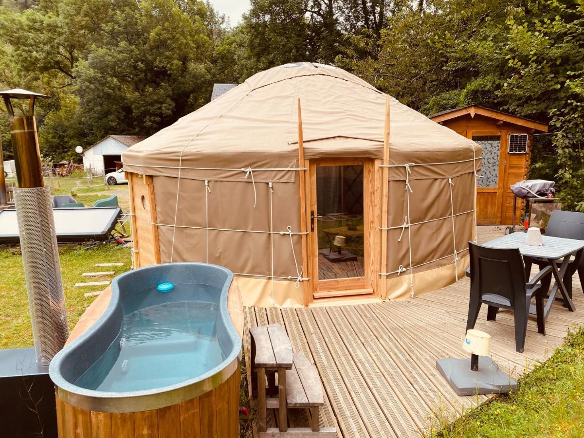 Yourte Et Son Bain Nordique Frechet-Aure Buitenkant foto